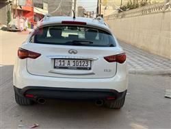 Infiniti FX